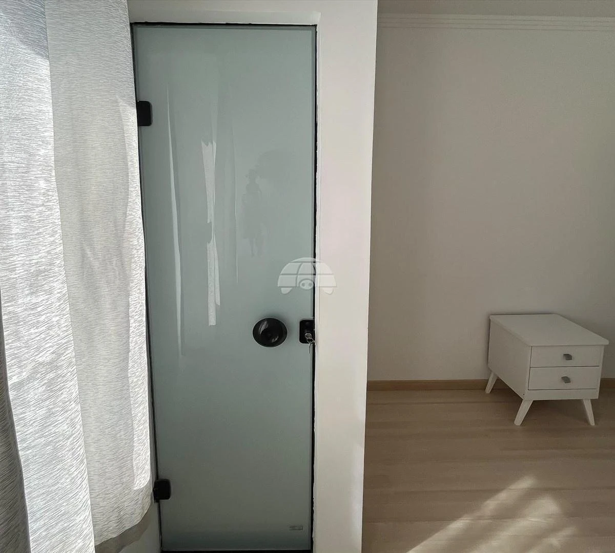 3-bedroom house with a grill on the balcony in Curitiba — photo 42