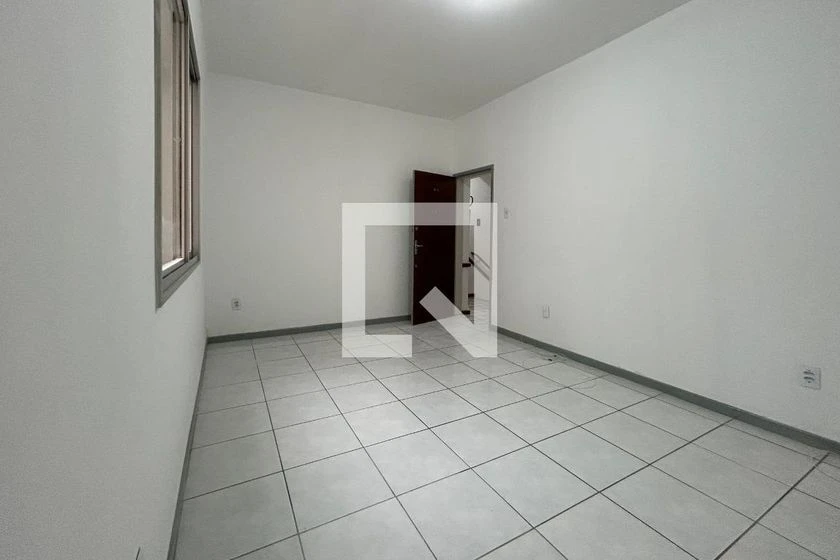 Apartamento sem mobília que aceita animais, 2 quartos — photo 10