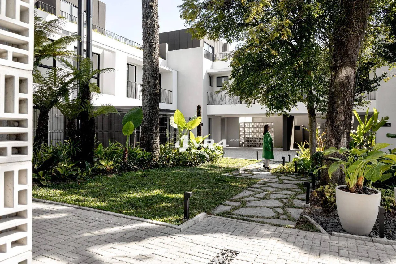 Furnished house with 3 bedrooms and a suite, 204 m² — photo 16