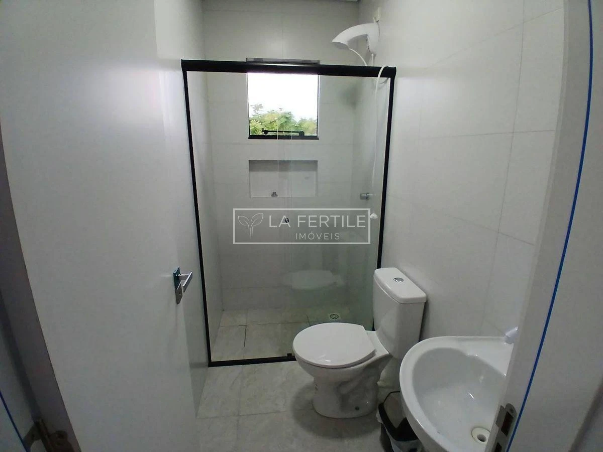 35 m² studio in Curitiba — photo 4