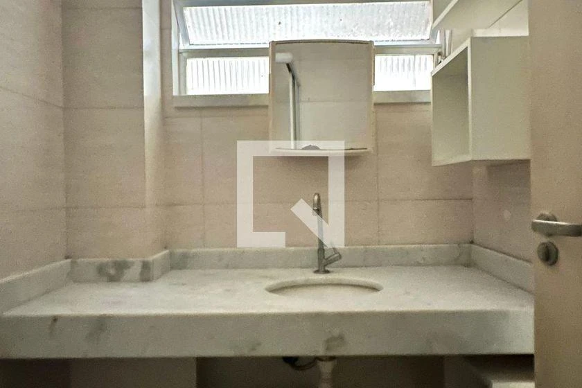 Furnished 27 m² apartment with 1 bedroom and 1 bathroom — photo 13