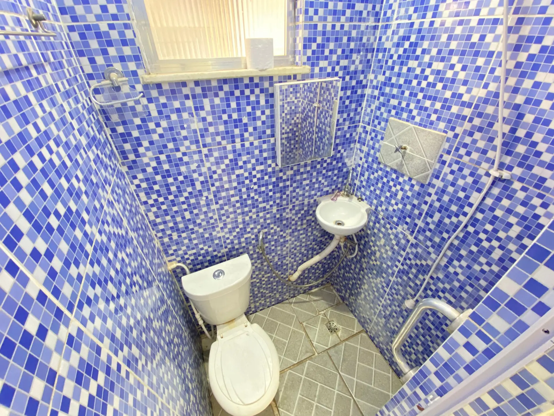 Rental house with 2 bedrooms and no parking — photo 31