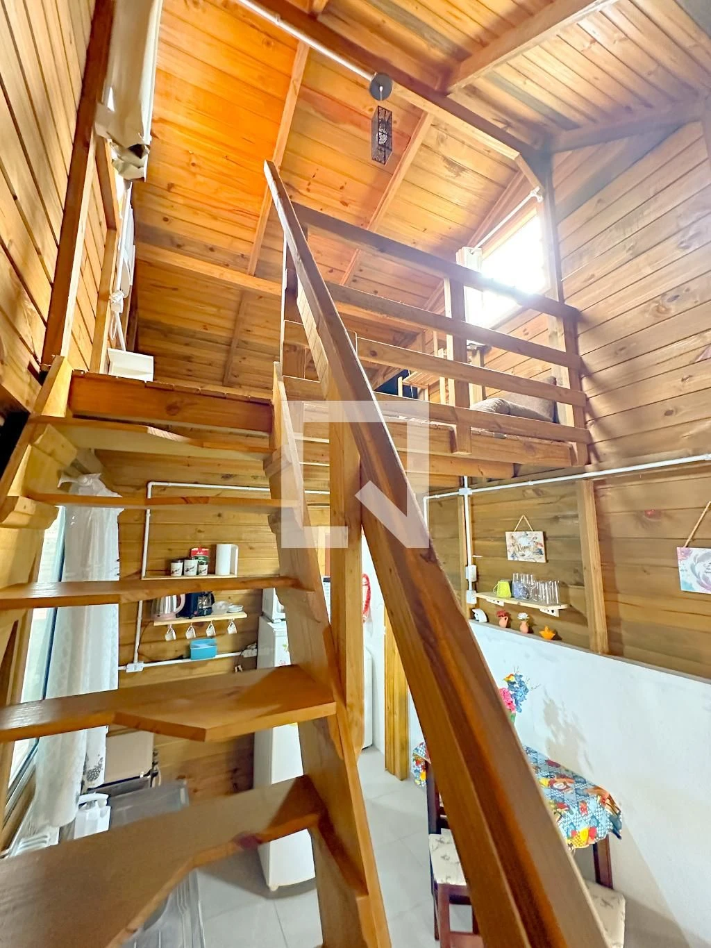 Furnished studio, 20 m², with a washing machine