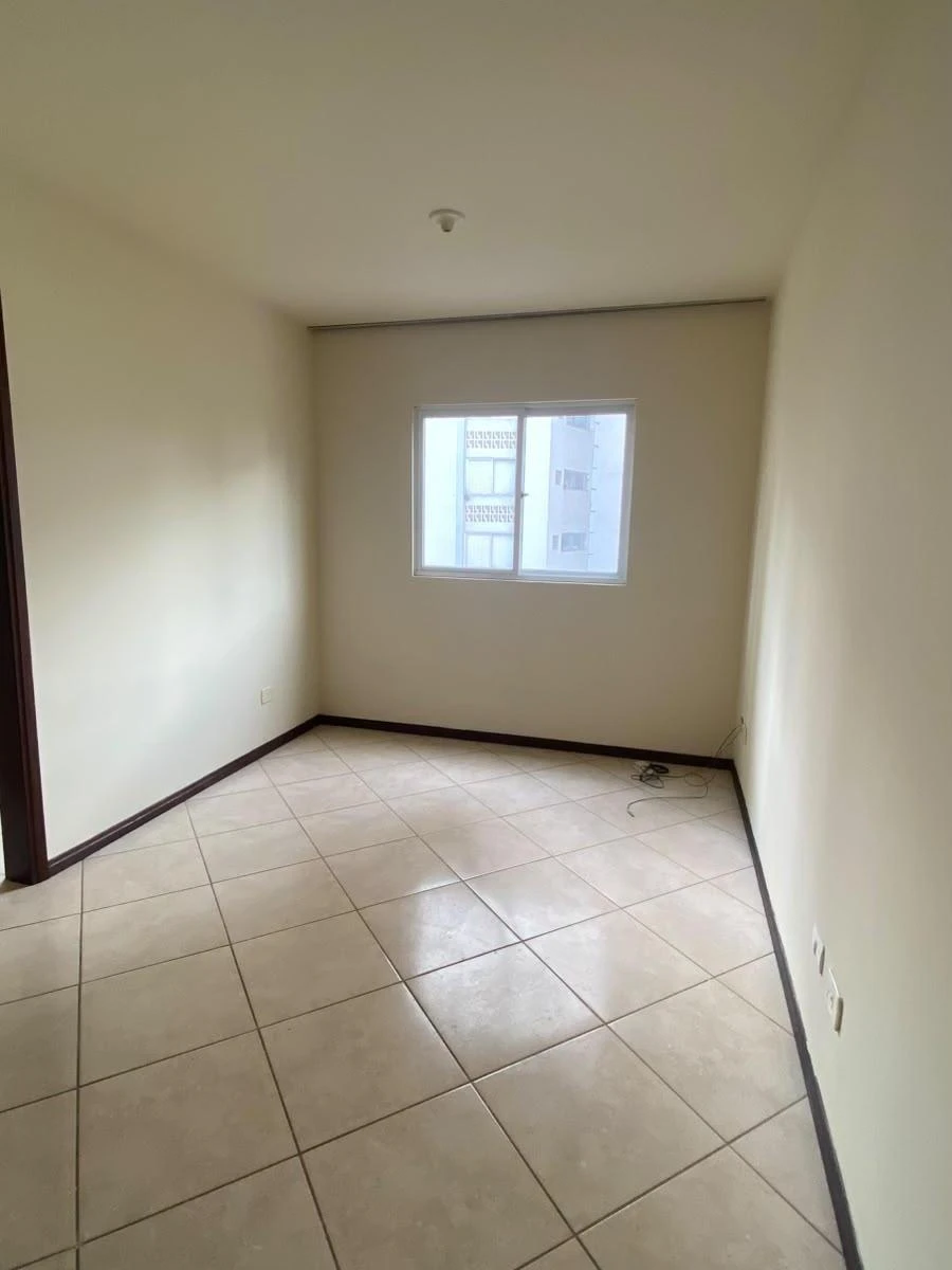 One-bedroom, 40 m² apartment in Curitiba — photo 6