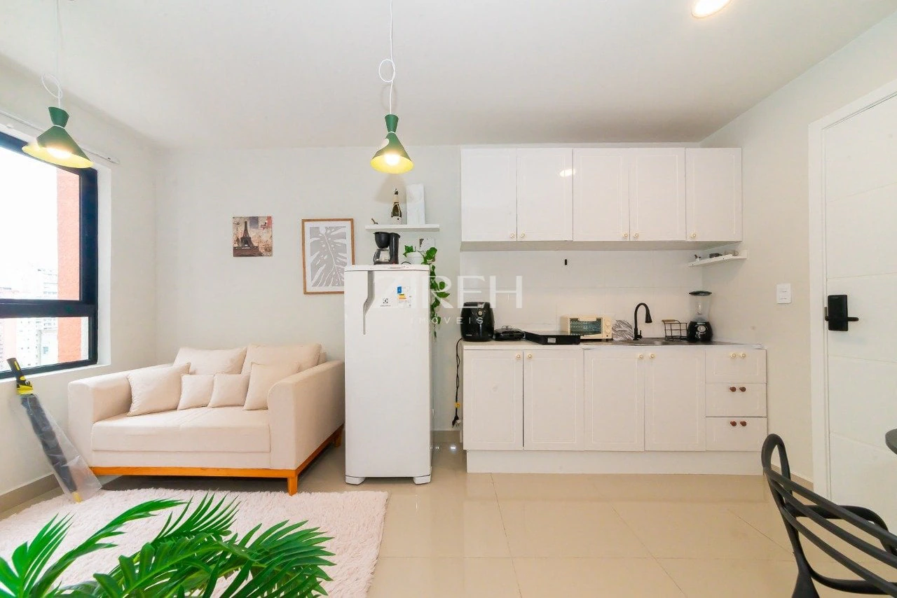 Мебльована квартира 27 м² з кухнею відкритого плану