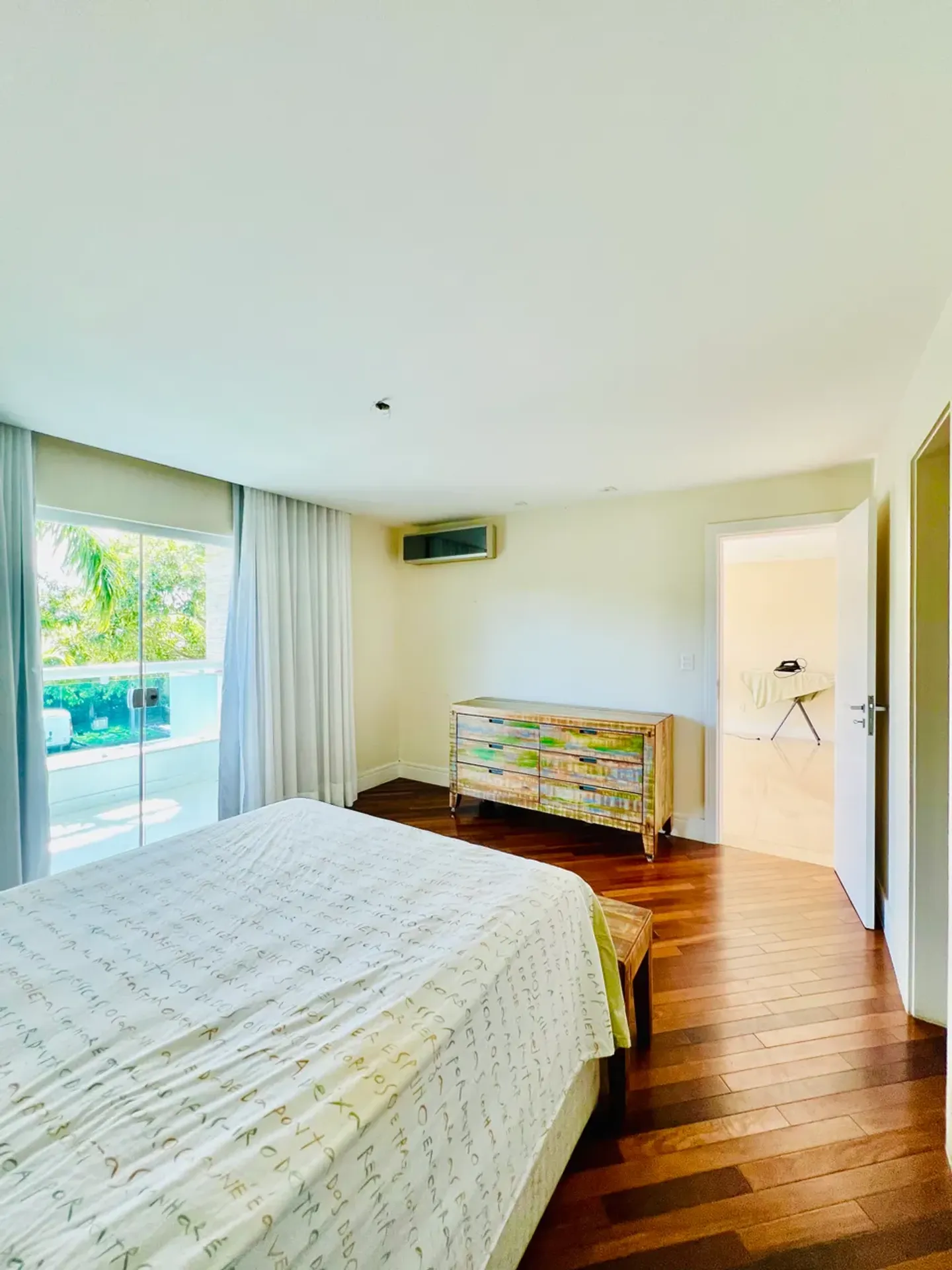Casa mobiliada com 5 suítes e 640 m² — photo 45