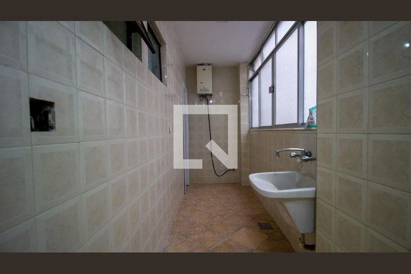 2-bedroom apartment, 1 with its own bathroom, 79 m² — photo 3