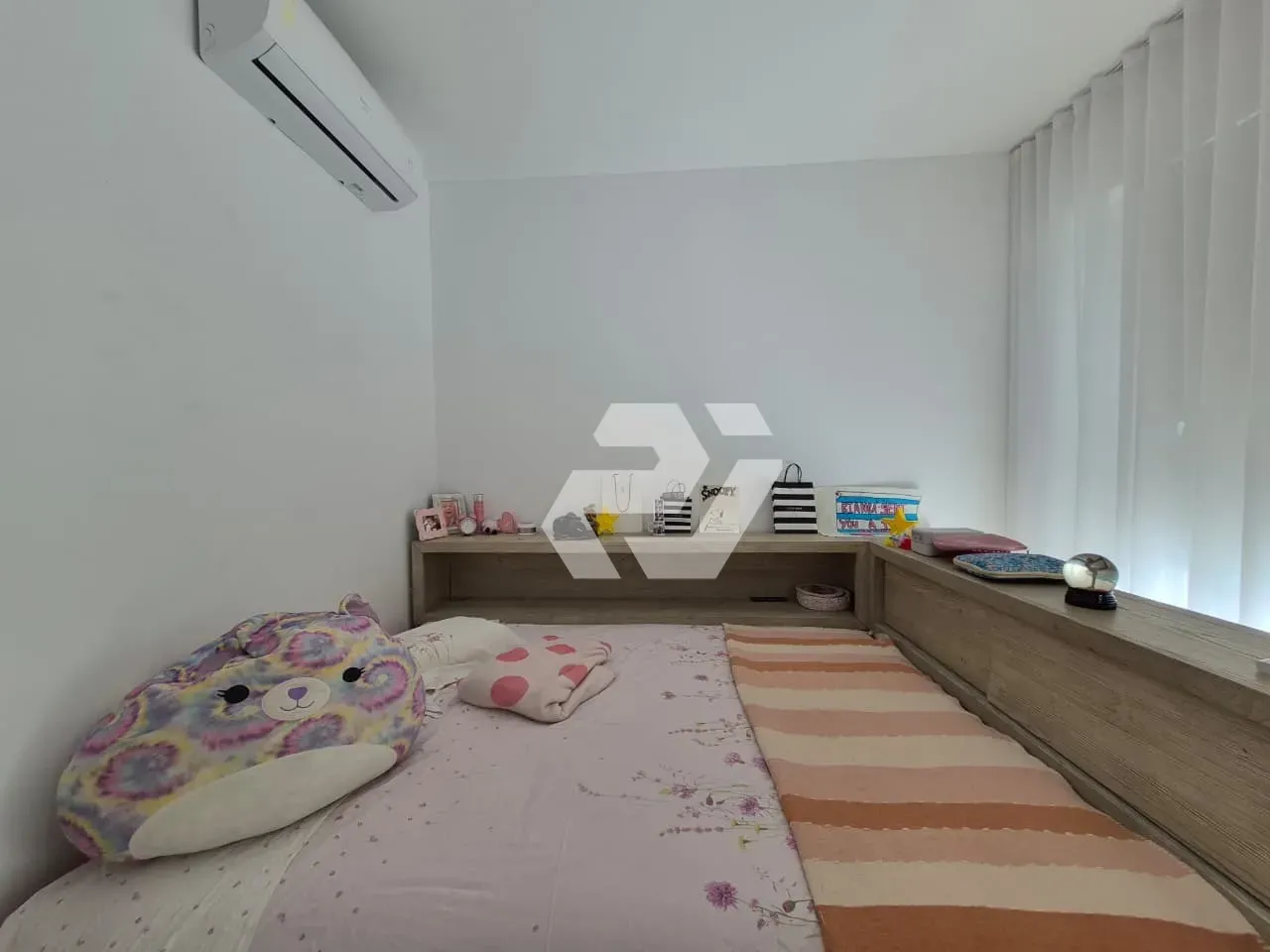 Apartamento mobiliado com 5 quartos e varanda envidraçada — photo 32