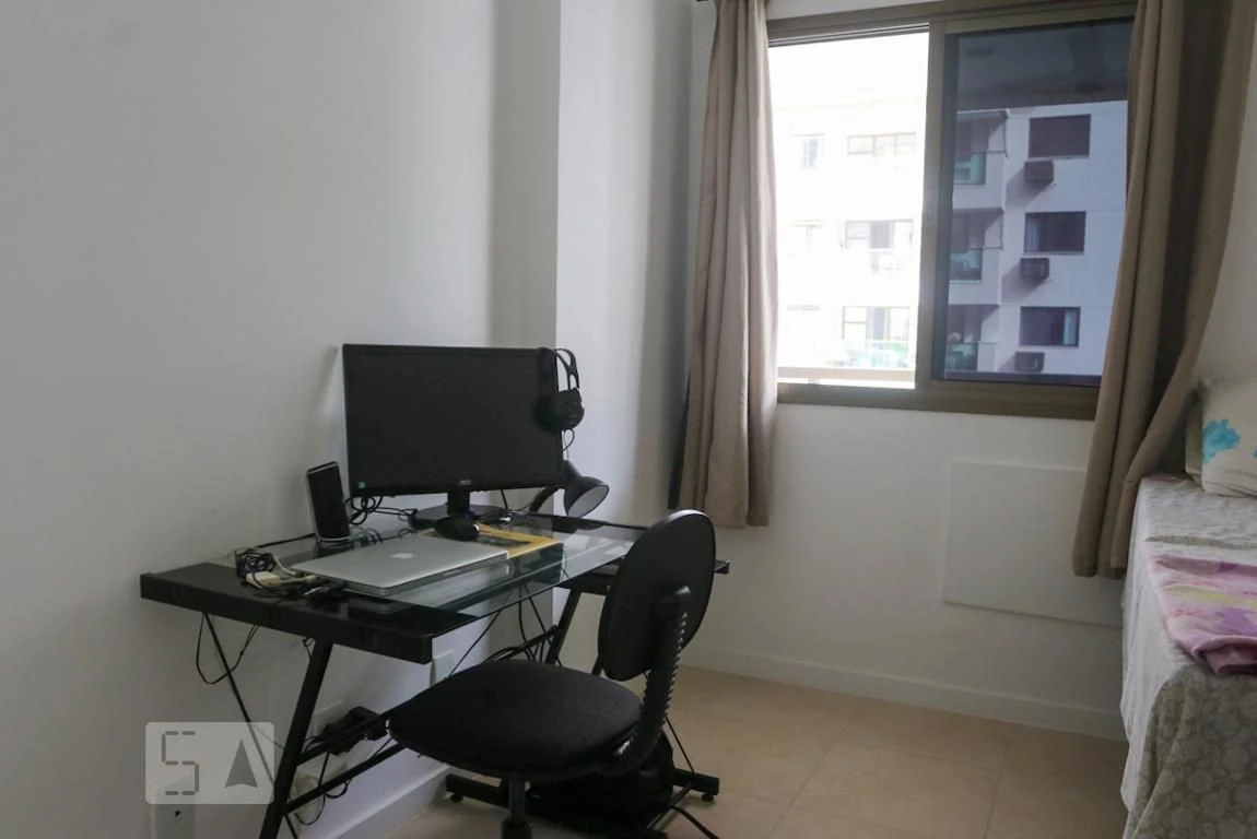 Furnished 2-bedroom apartment with 2 bathrooms and parking — photo 12