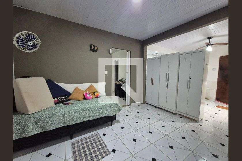 Casa mobiliada de 180 m² com 1 quarto e jardim