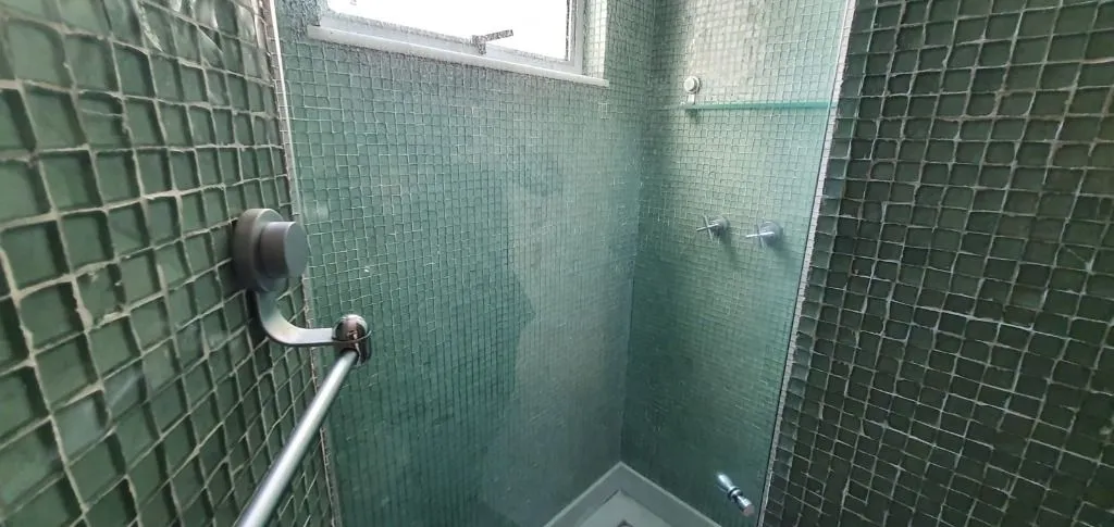 2-bedroom apartment with a washing machine — photo 22