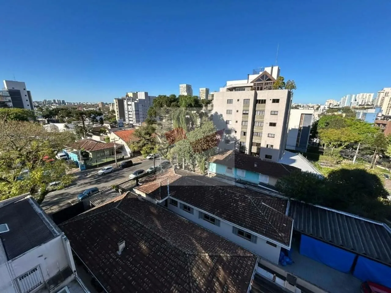 Furnished 42 m² studio in Curitiba — photo 17