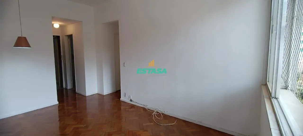 2-bedroom apartment in a building with a pool — photo 10