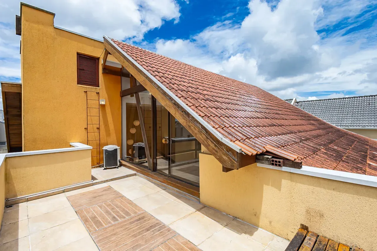 Detached house with 5 bedrooms and 4 bathrooms — photo 10