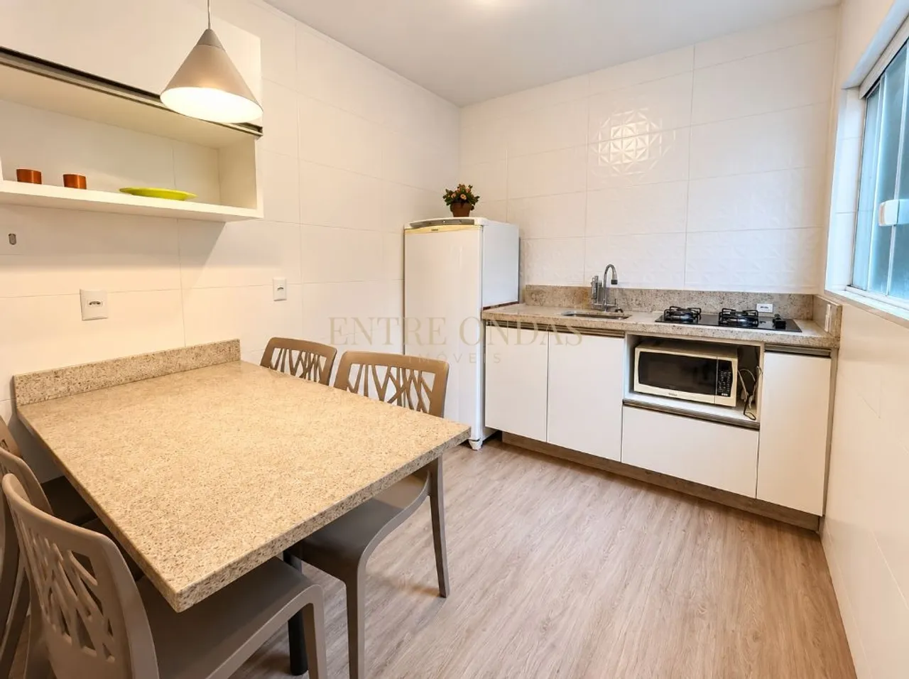 Vista al agua y 2 dormitorios: casa de 75 m² — photo 4