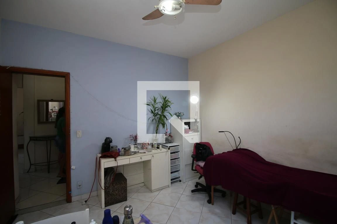 2-bedroom apartment with a home office — photo 10