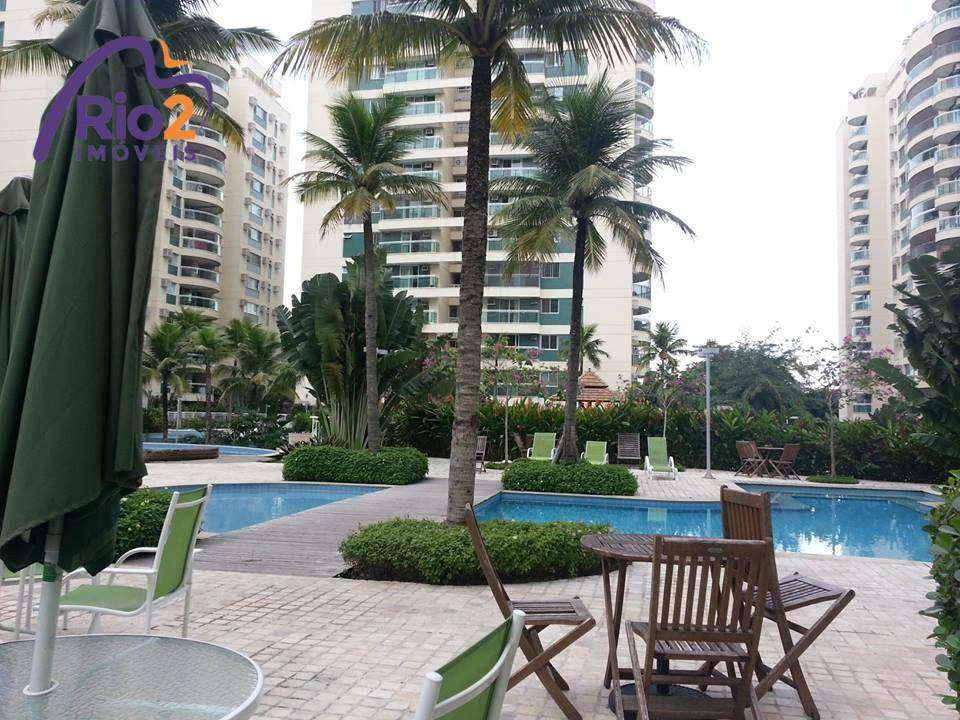 Furnished 77 m² apartment with enclosed glass balcony — photo 29