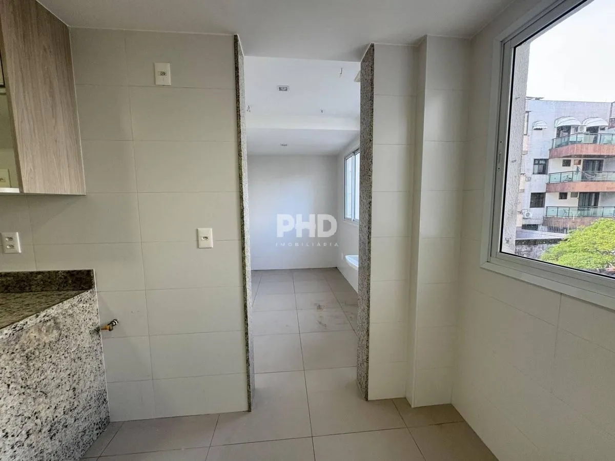 Apartment on the 1st floor with a grill on the balcony — photo 26