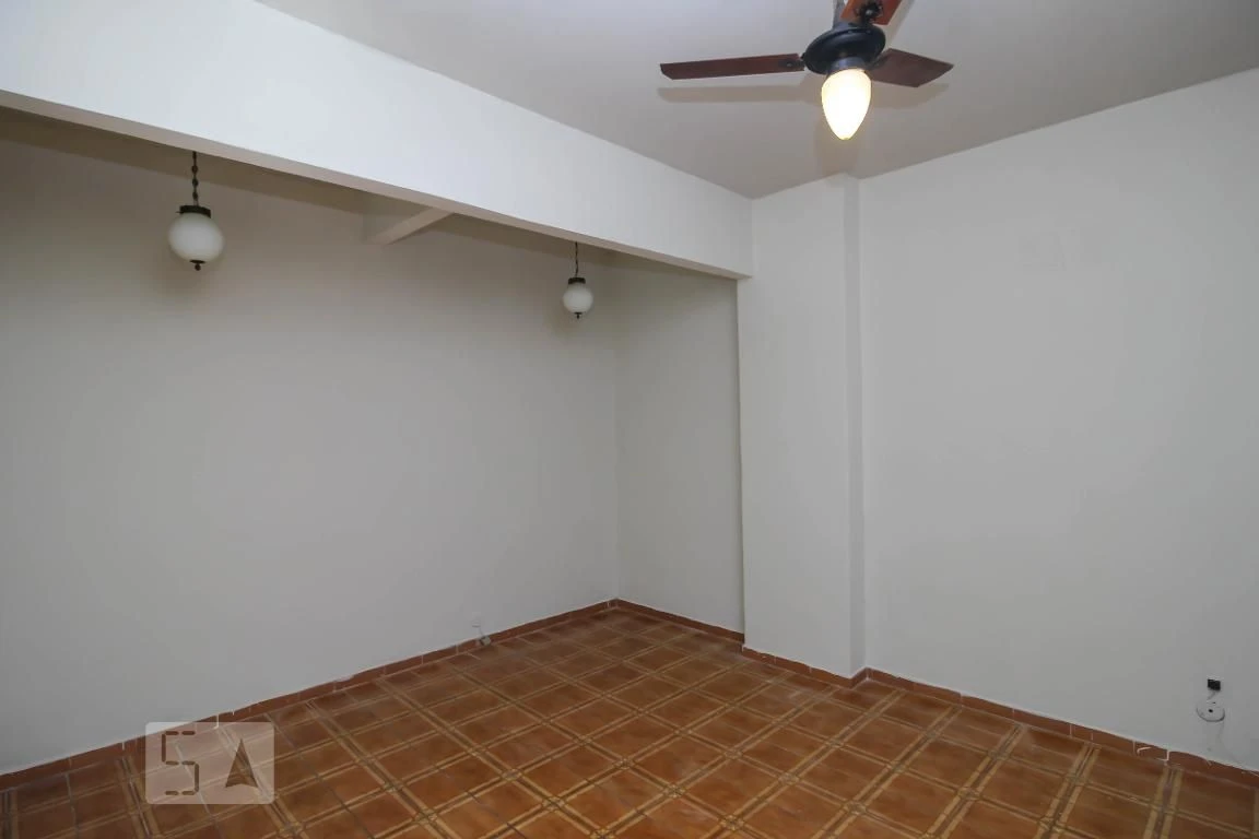 Unfurnished 2-bedroom apartment with 1 bathroom — photo 19