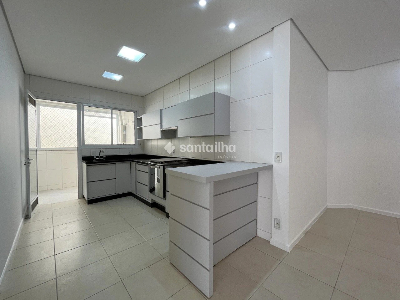 Apartment, 127 m², with a grill on the balcony — photo 25
