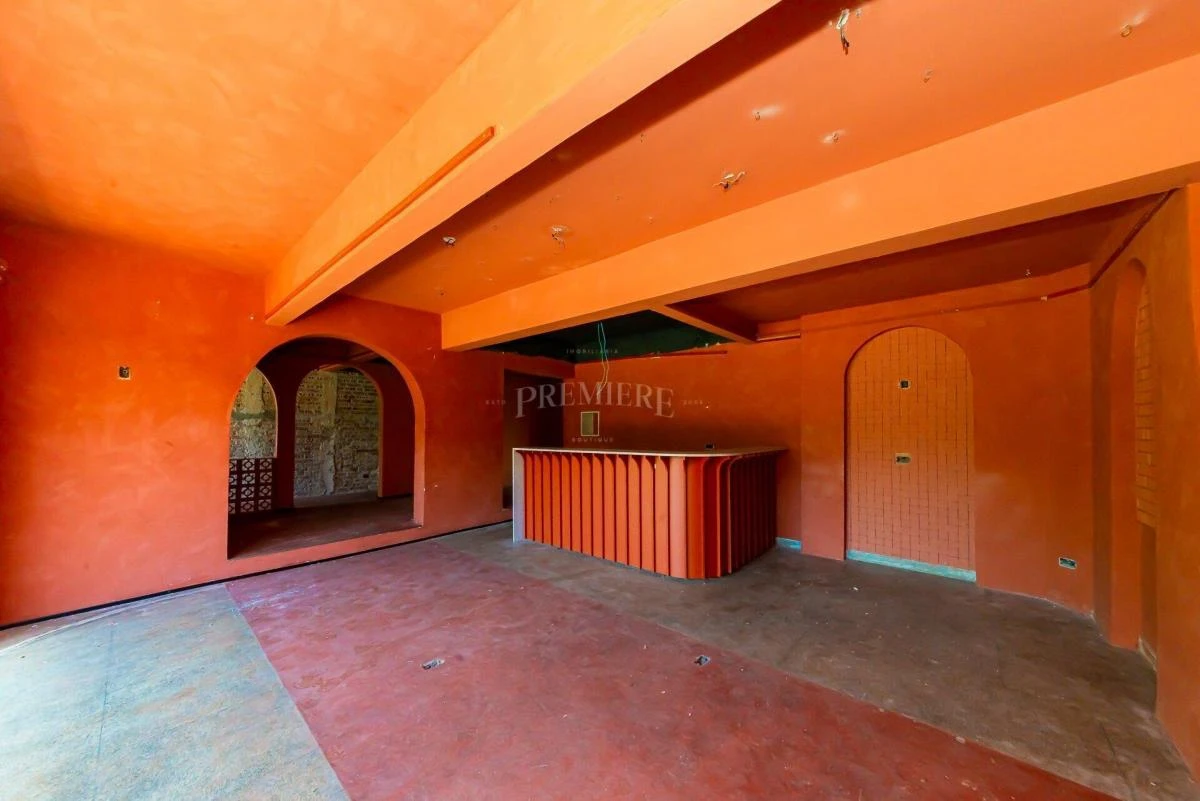 Casa de 220 m² com 5 banheiros e 6 vagas — photo 32