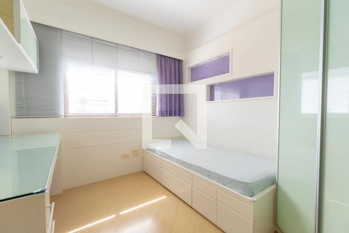 Furnished apartment, 130 m², with a jacuzzi — photo 43