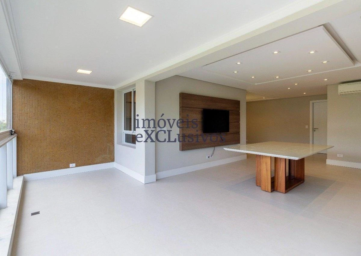 4-bedroom apartment with 227 m² and 2 parking spaces — photo 13