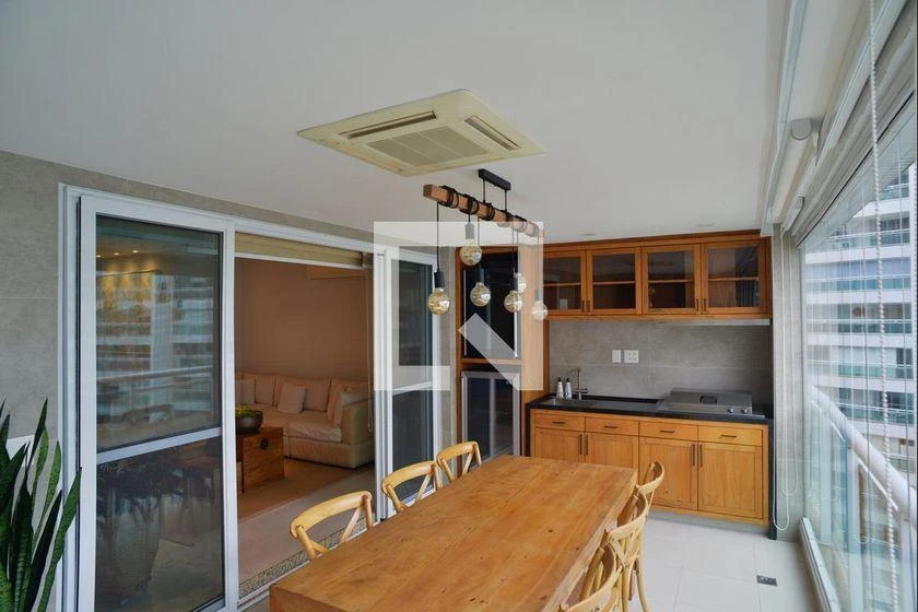 Washing machine in a 3-bedroom apartment, 160 m² — photo 2