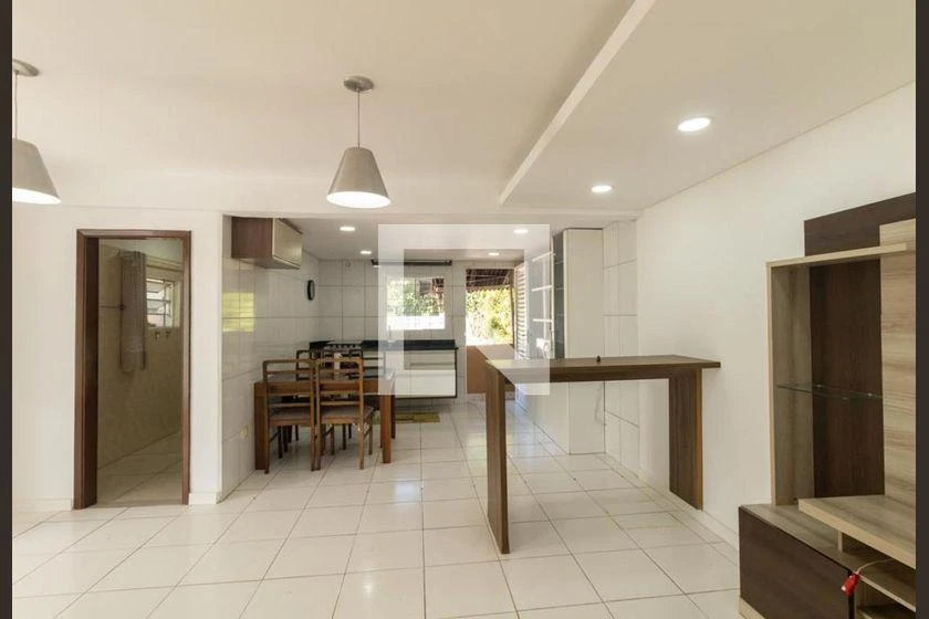 2-bedroom apartment with a washing machine in Curitiba