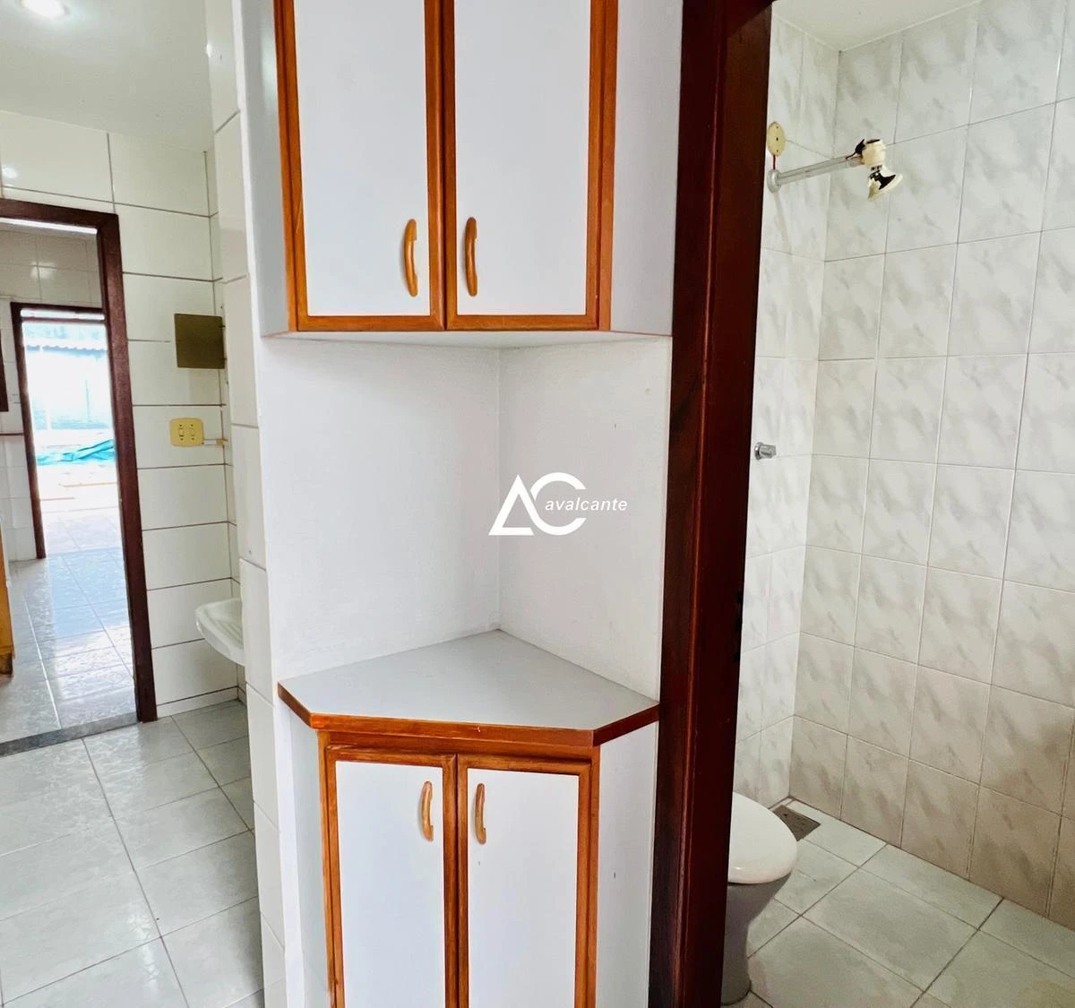Дом 200 м² с отдельной кухней и 3 парковками — photo 41