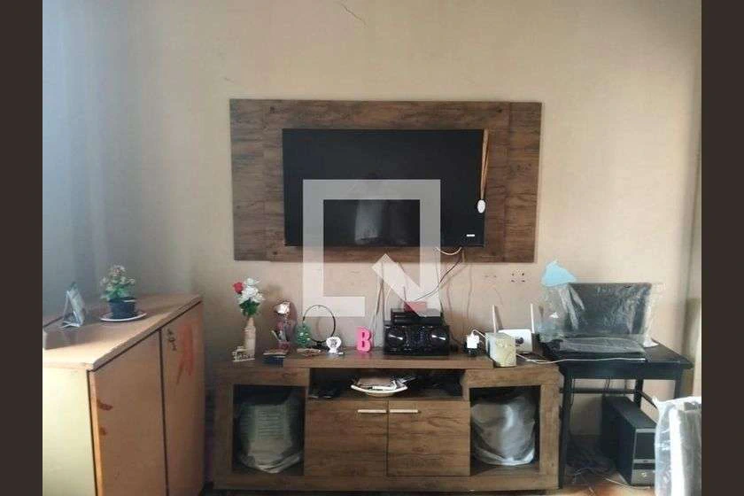 Furnished 1-bedroom apartment with a gas kitchen