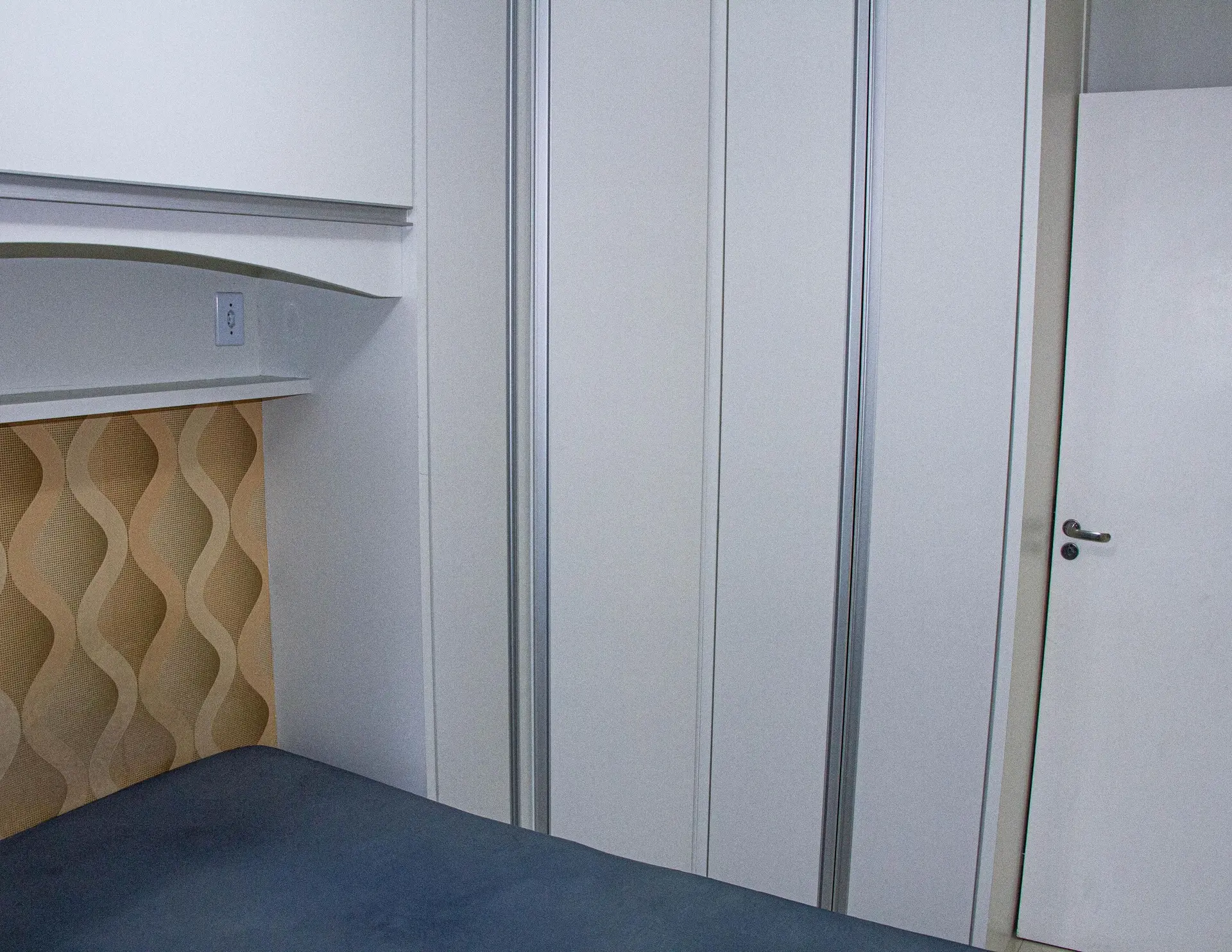 Furnished apartment with 2 bedrooms and 1 parking spot — photo 22