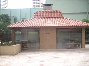 Apartamento de 3 quartos com cozinha a gás e varanda fechada — photo 29
