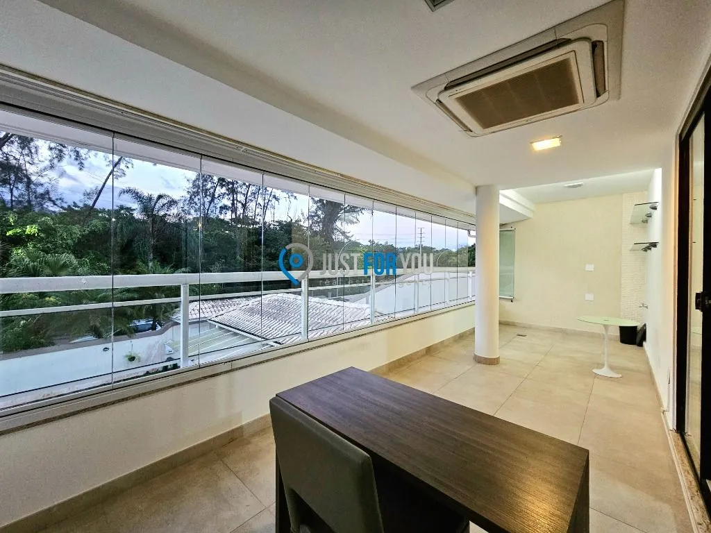 Furnished 4-bedroom house with 5 bathrooms and 350 m² — photo 28