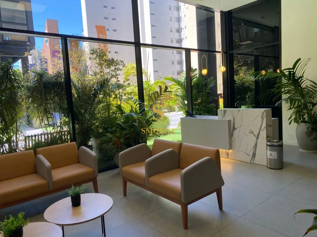 Apartamento de 54 m² con 1 suite y balcón de vidrio — photo 31