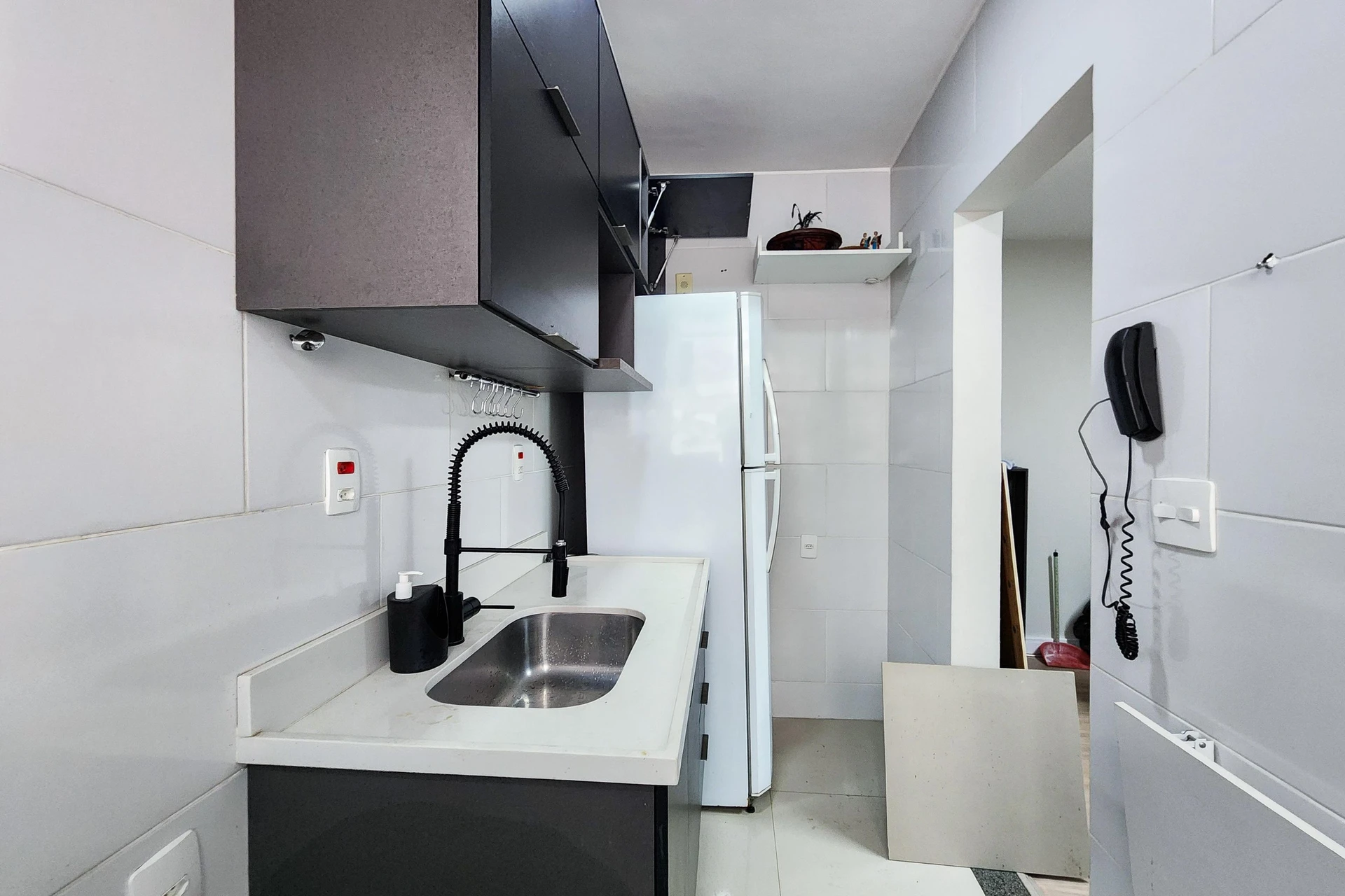Furnished apartment, 58 m², with a mountain view — photo 2