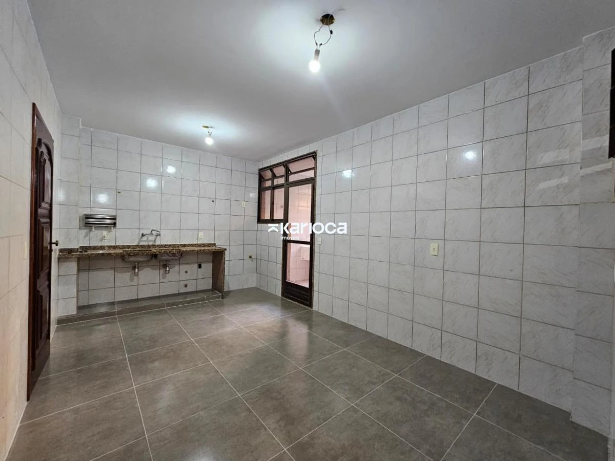 Apartamento de 4 quartos com 3 banheiros e vista — photo 34