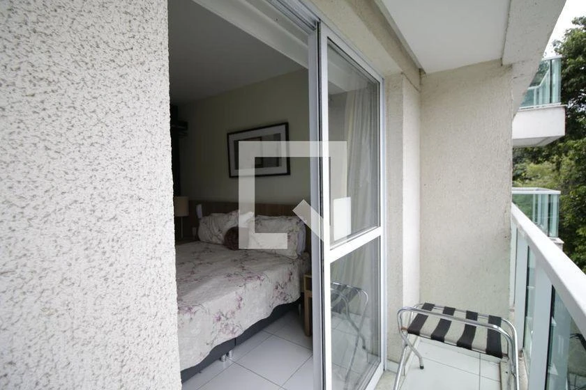 Furnished 2-bedroom apartment with 67 m² — photo 44