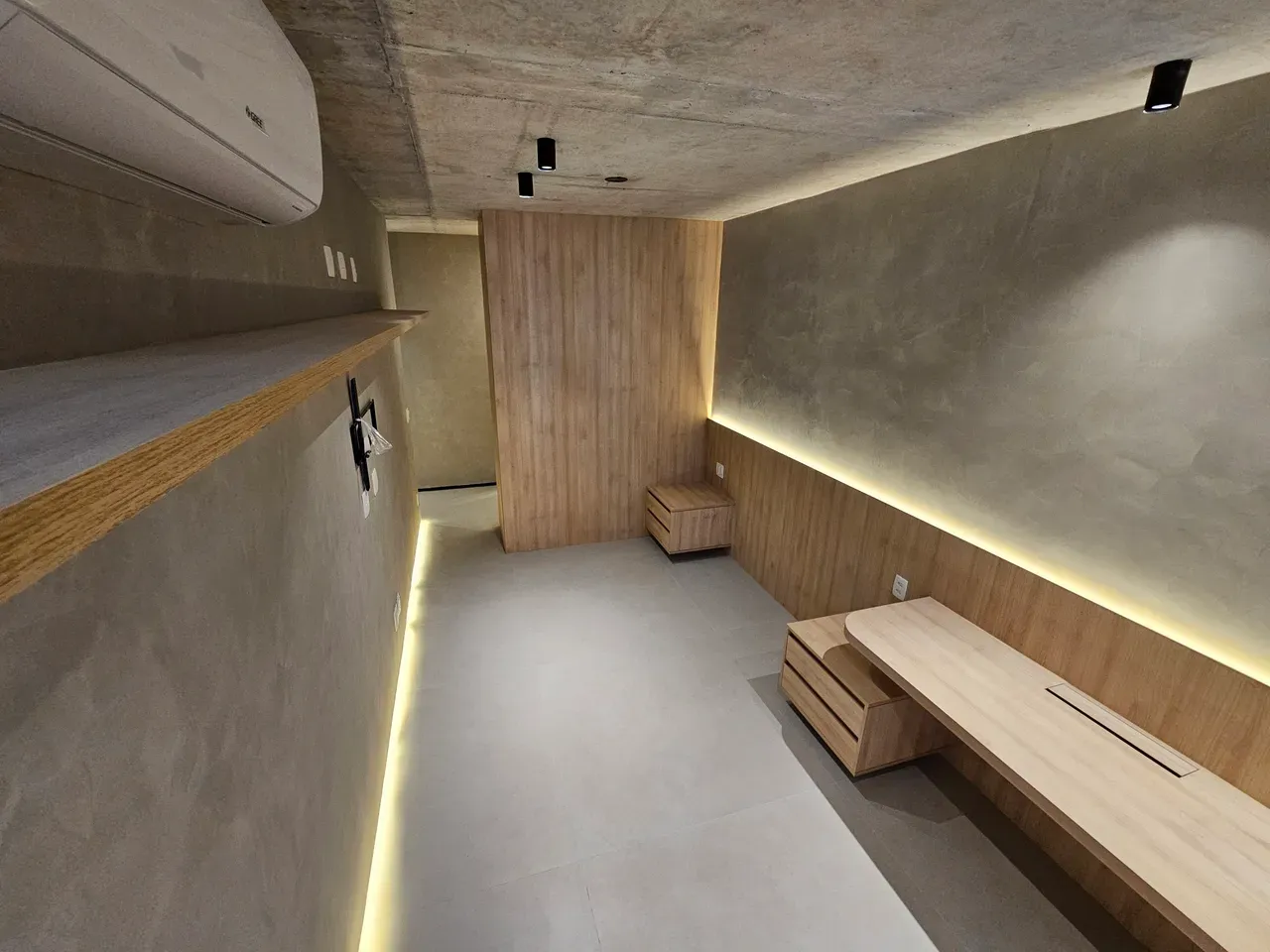 3-bedroom apartment with balcony and open kitchen — photo 26