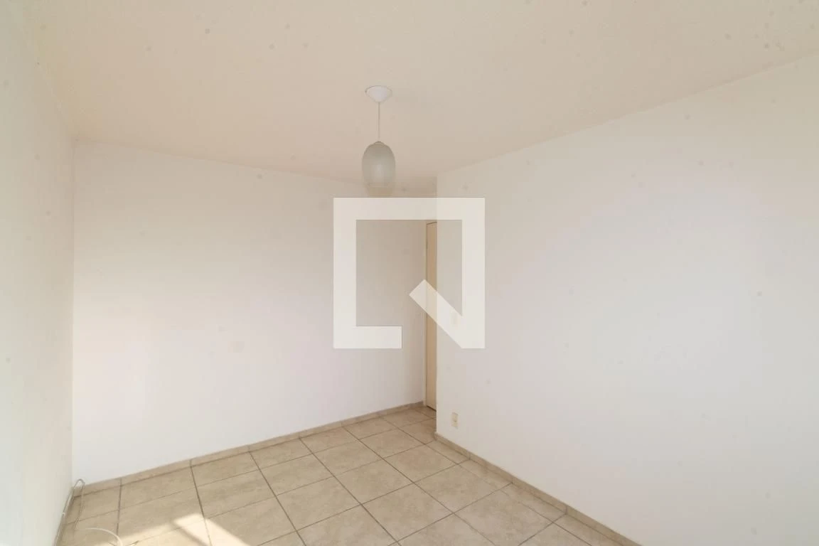2-bedroom apartment with an open-plan kitchen — photo 17