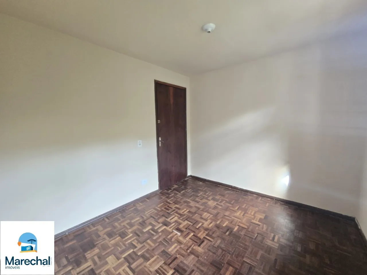 House with 3 bedrooms, 1 en-suite and 4 parking spots — photo 13