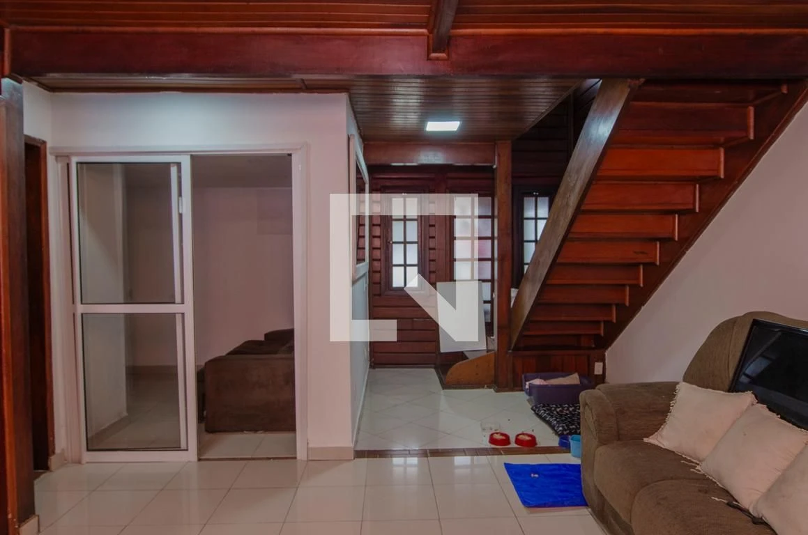 Casa mobiliada em condomínio com 3 quartos e churrasqueira — photo 55