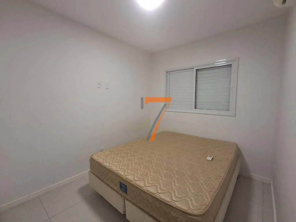 Furnished studio with 1 bedroom and 1 bathroom, 30 m² — photo 5