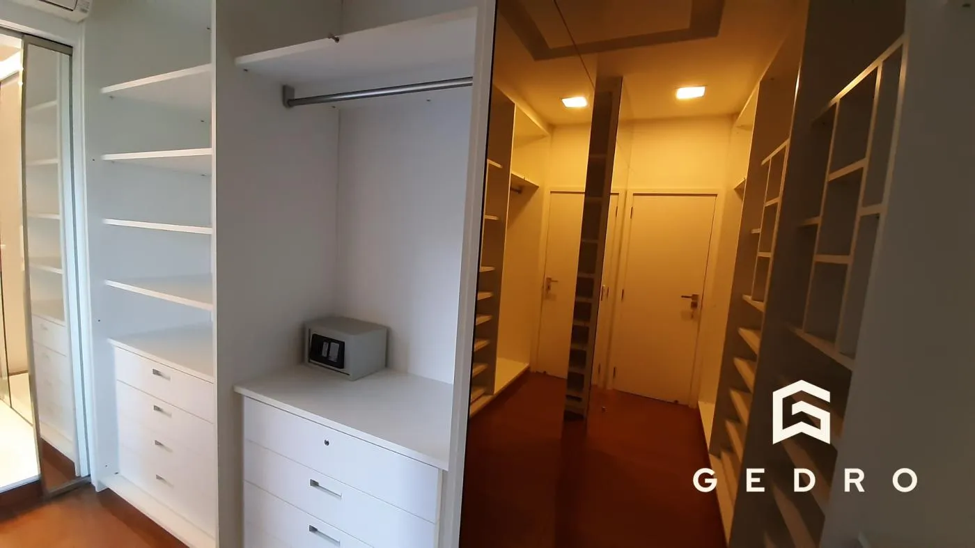 Furnished apartment, 320 m², with a water view — photo 11