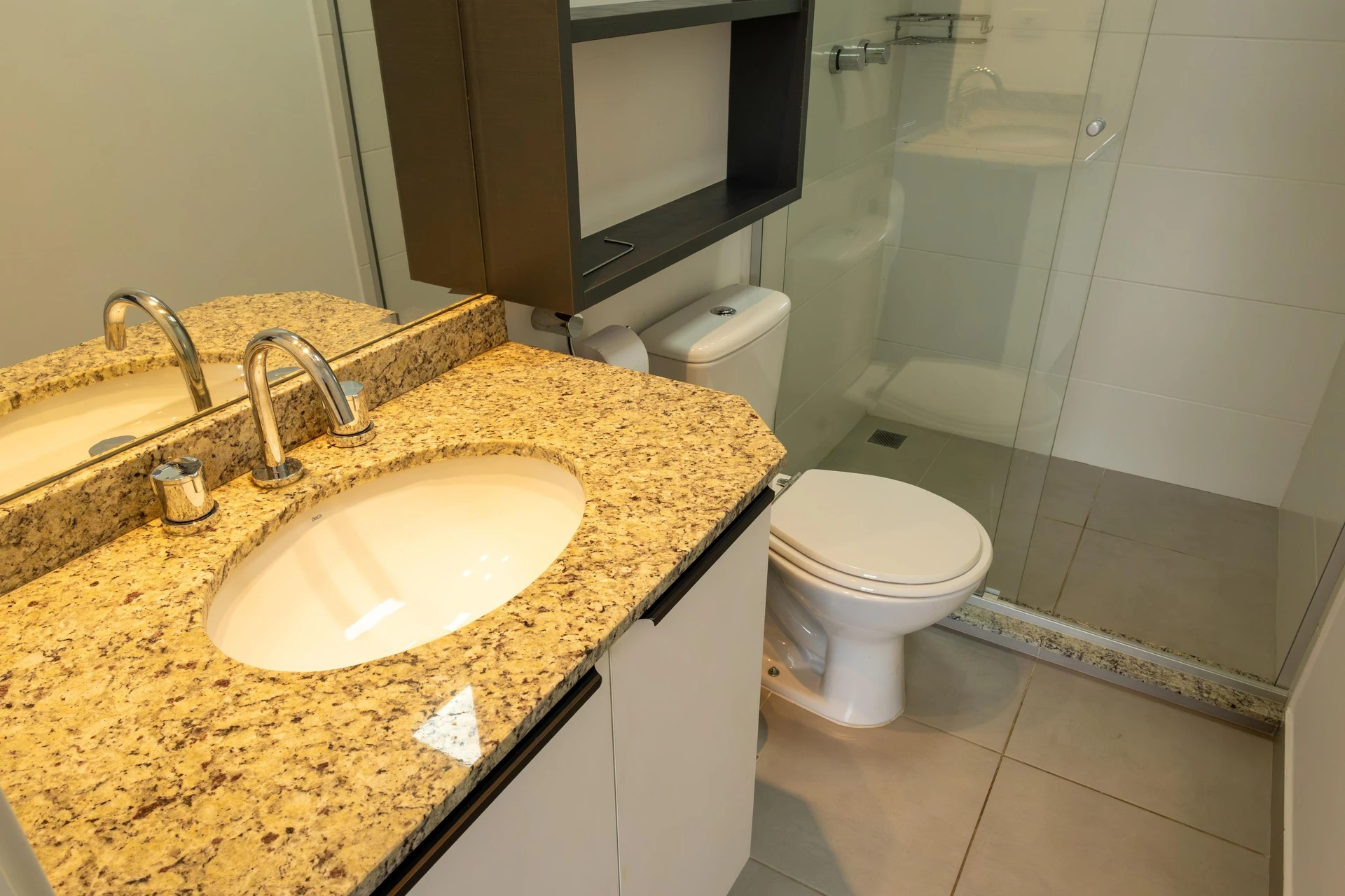 2-bedroom apartment with a glass-enclosed balcony — photo 48