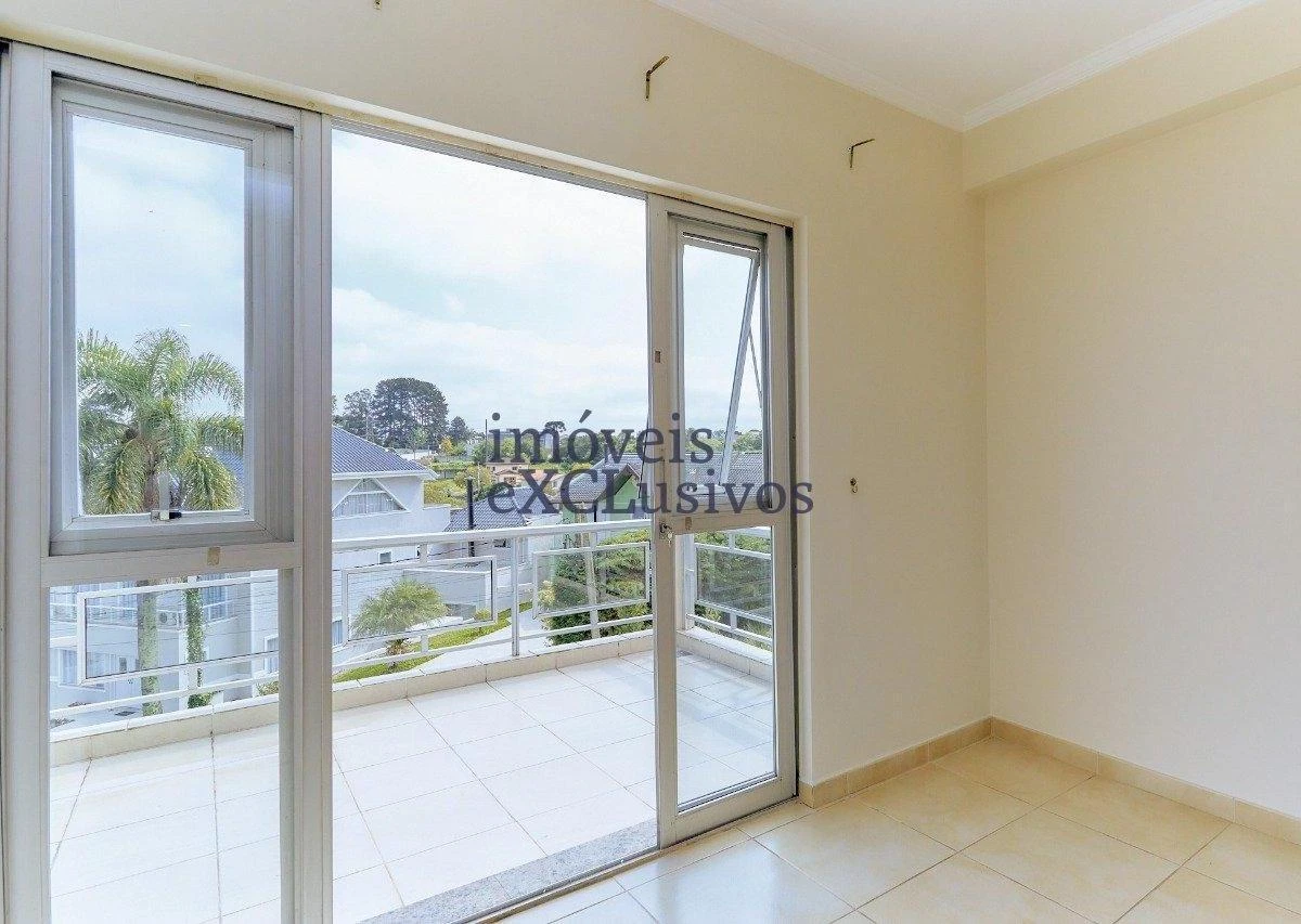 Ванна та 5 спалень: будинок 500 м² — photo 4