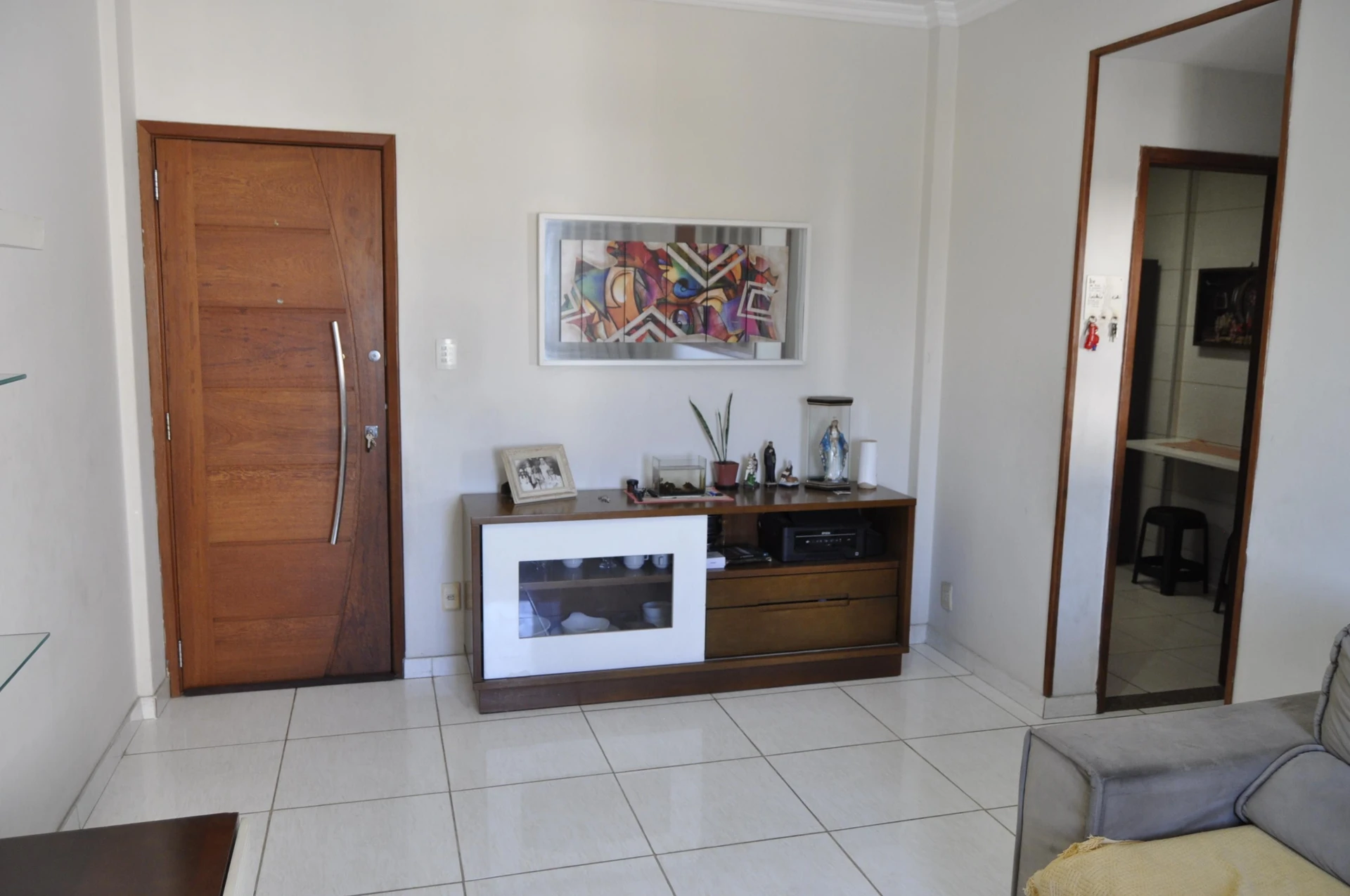 Apartamento mobiliado com 3 quartos e 2 banheiros — photo 6