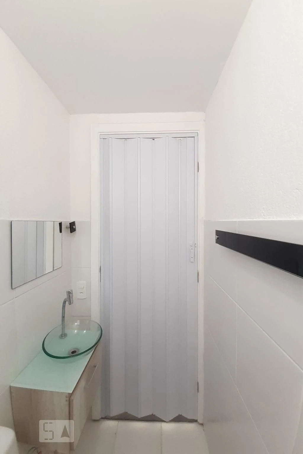 Unfurnished rental apartment with 2 bedrooms and 1 bath — photo 27