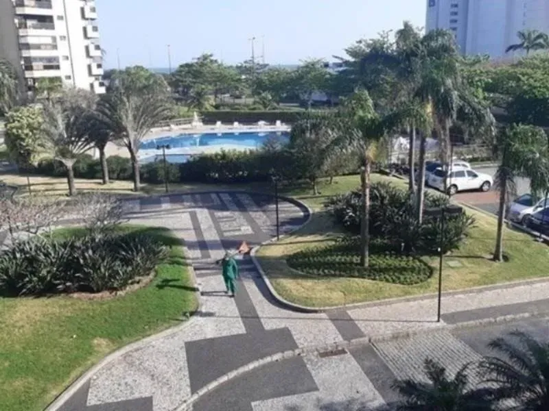 Apartamento com 4 quartos, 5 banheiros e cozinha fechada — photo 15