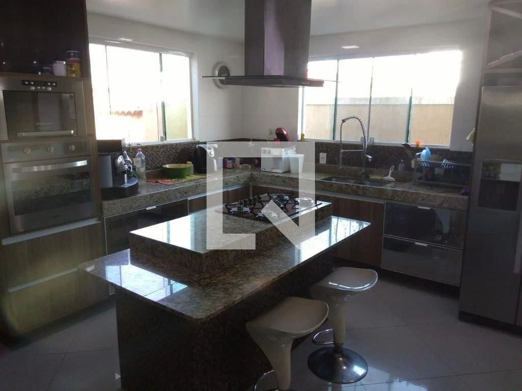 3-bedroom house with a garden in Rio de Janeiro — photo 10
